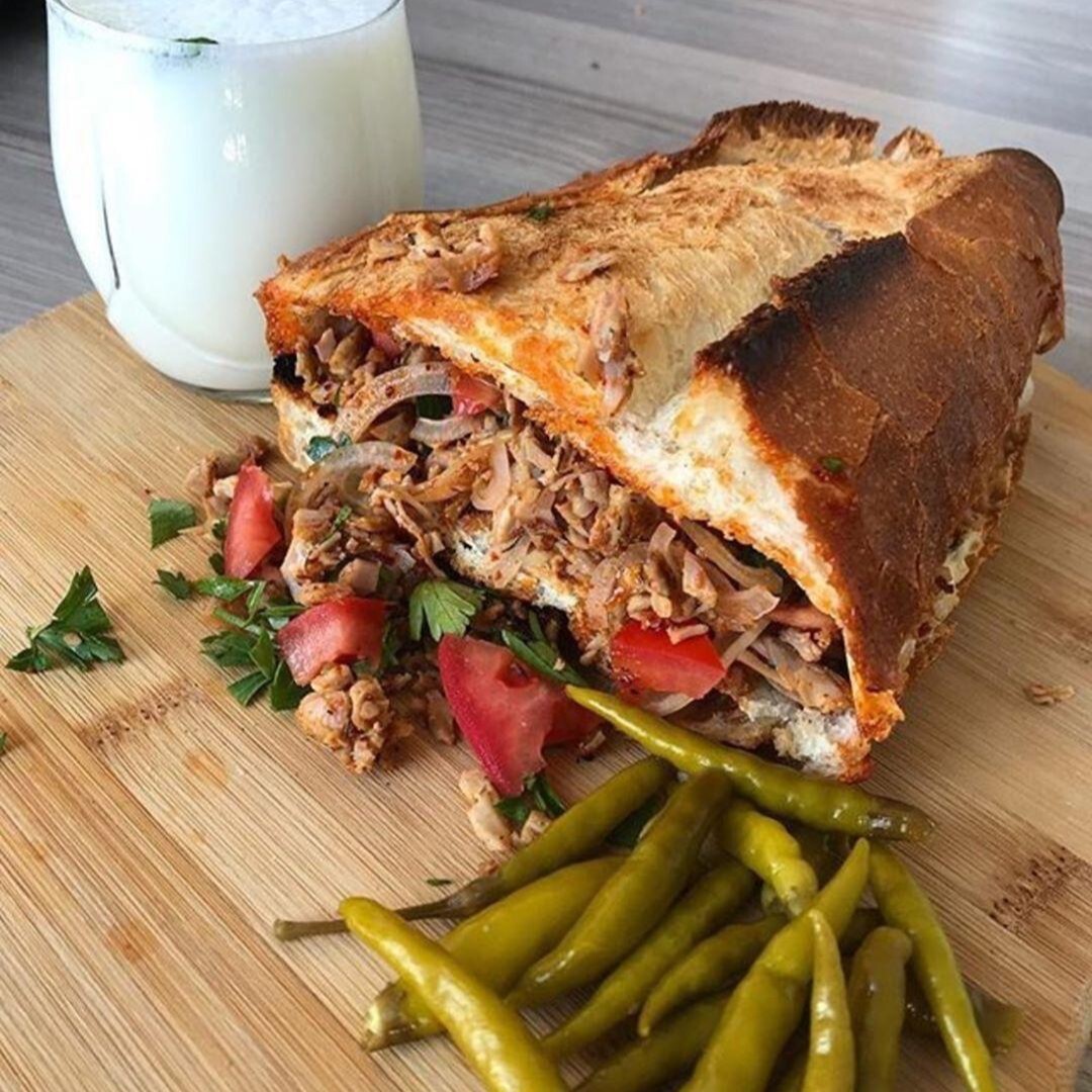 1 Yarım Ekmek + 1 Bedava