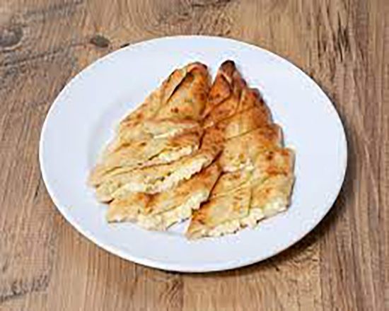 Peynirli Kır Pidesi