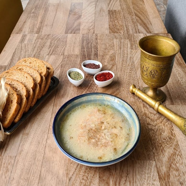 Bol Tavuklu Tavuksuyu Çorba (250gr)
