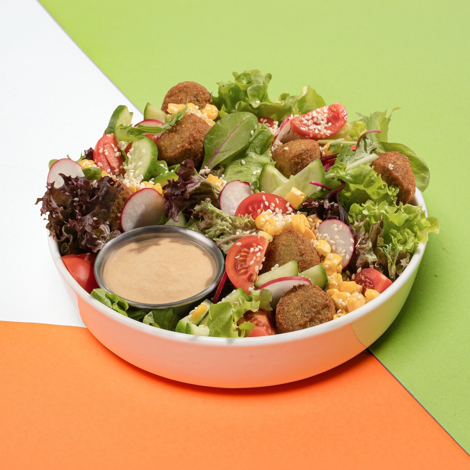 Falafel Salatası