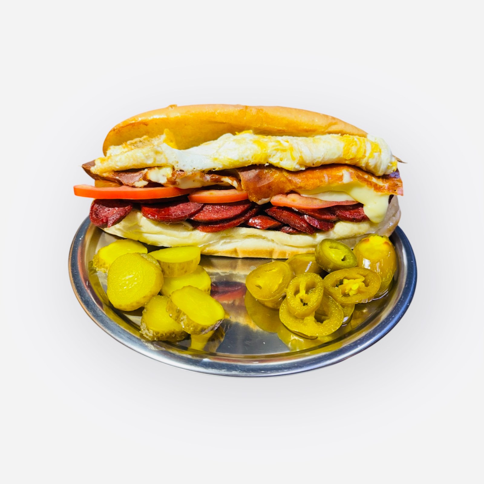 Sucuklu Kaşarlı Yumurtalı Sandviç