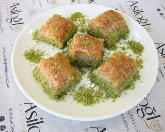 Kuru Baklava Fıstıklı (1 kg)
