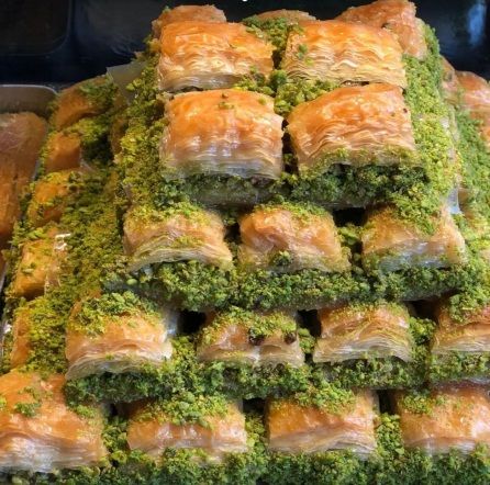 Kuru Baklava (1 kg.)