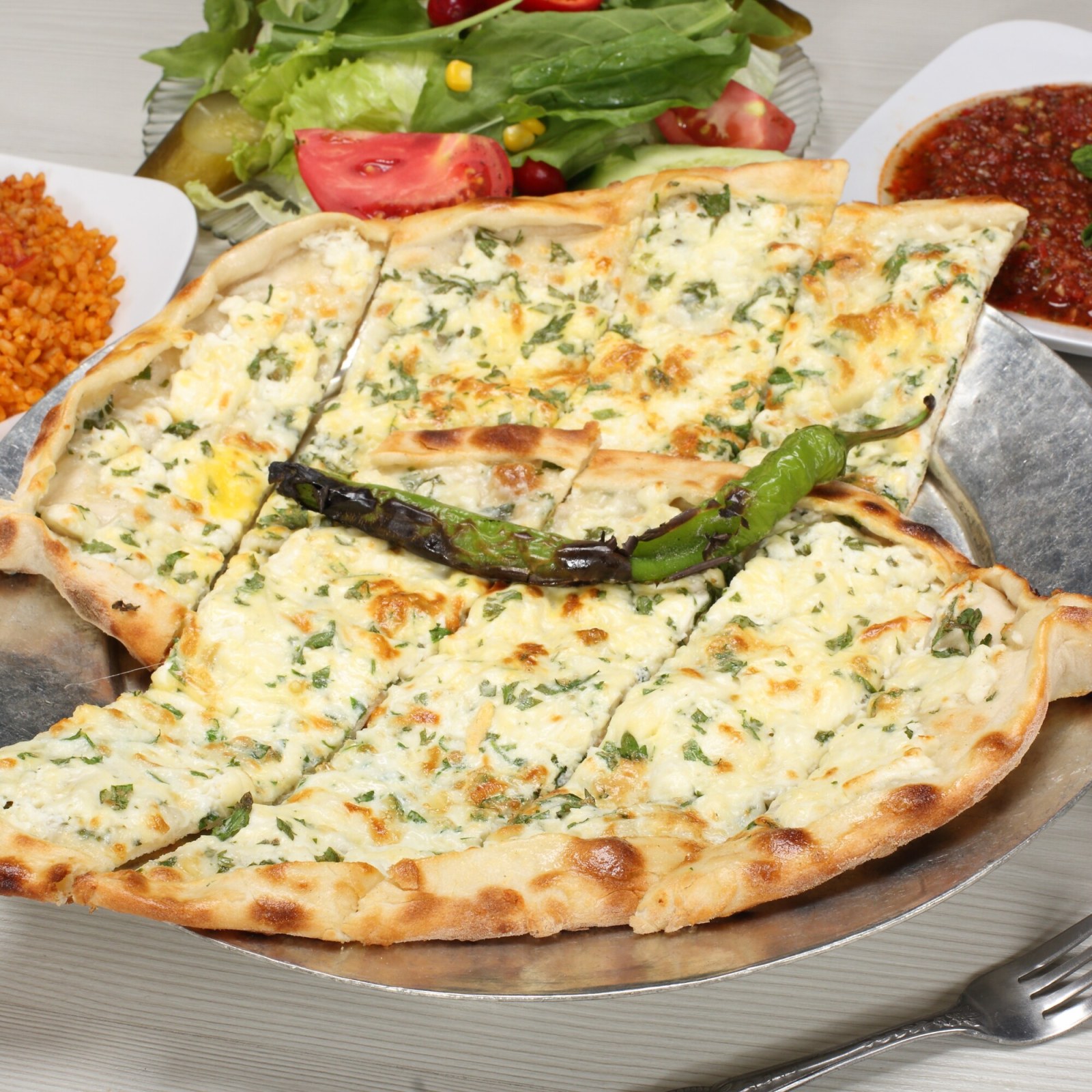Beyaz Peynirli Pide (Açık)