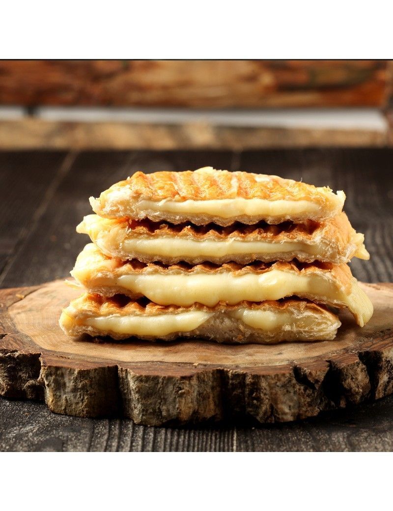 Kaşarlı Tost+buyuk ayran