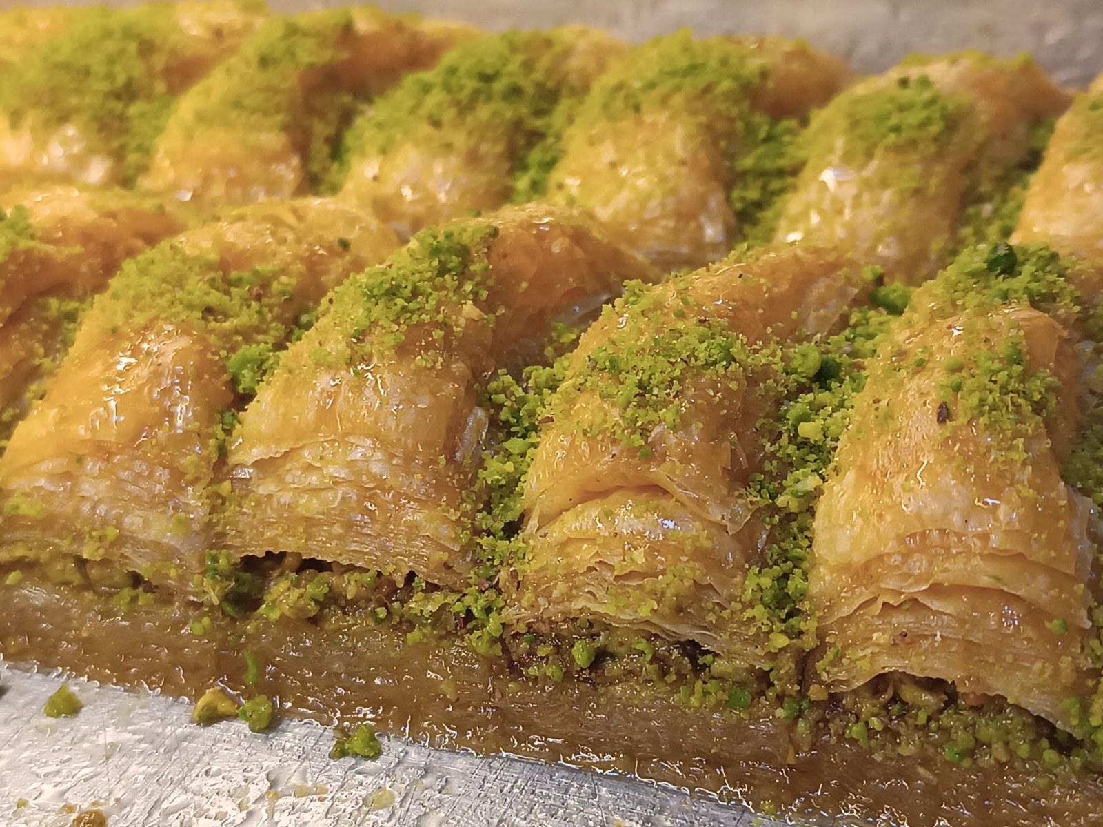 Tereyağlı Fıstıklı Klasik Baklava