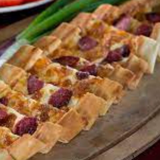 Sucuklu Pide