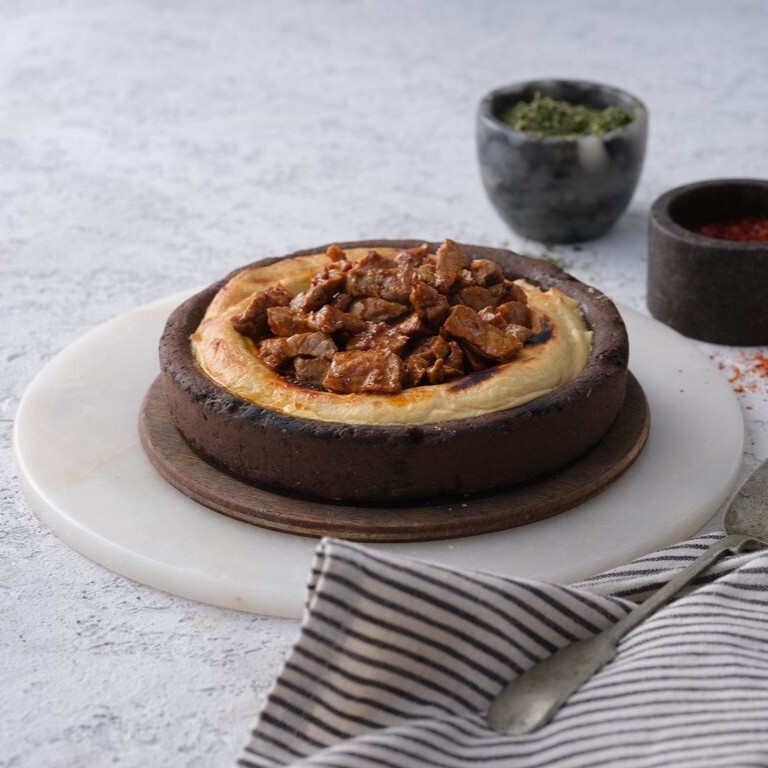 Güveçte Etli Humus