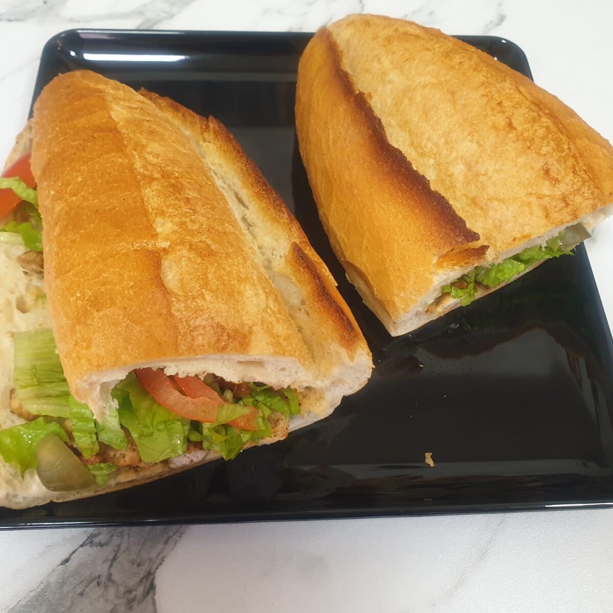 Ekmek Arası Izgara Tavuk (Tam Ekmek)