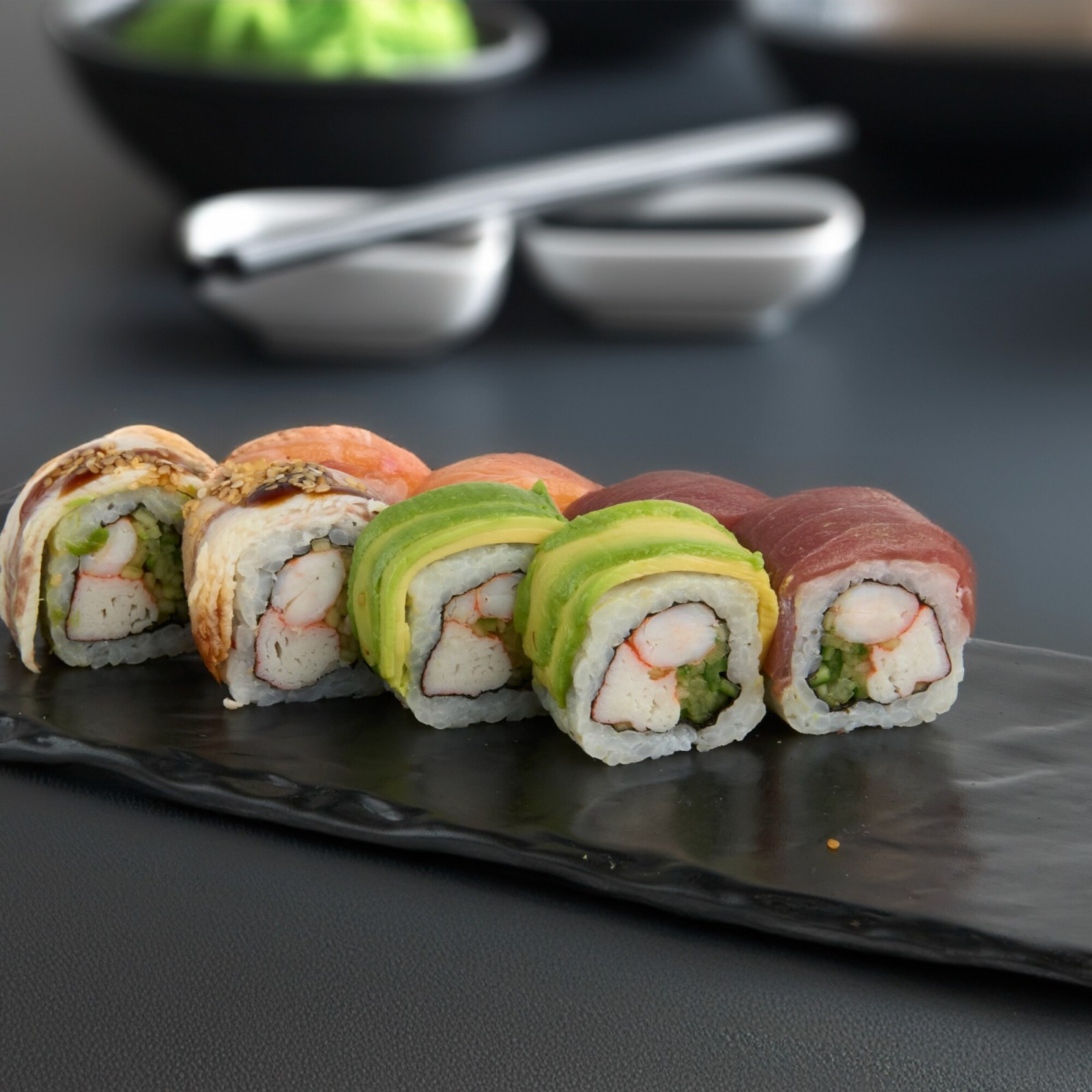 Rainbow Roll (8 Adet)