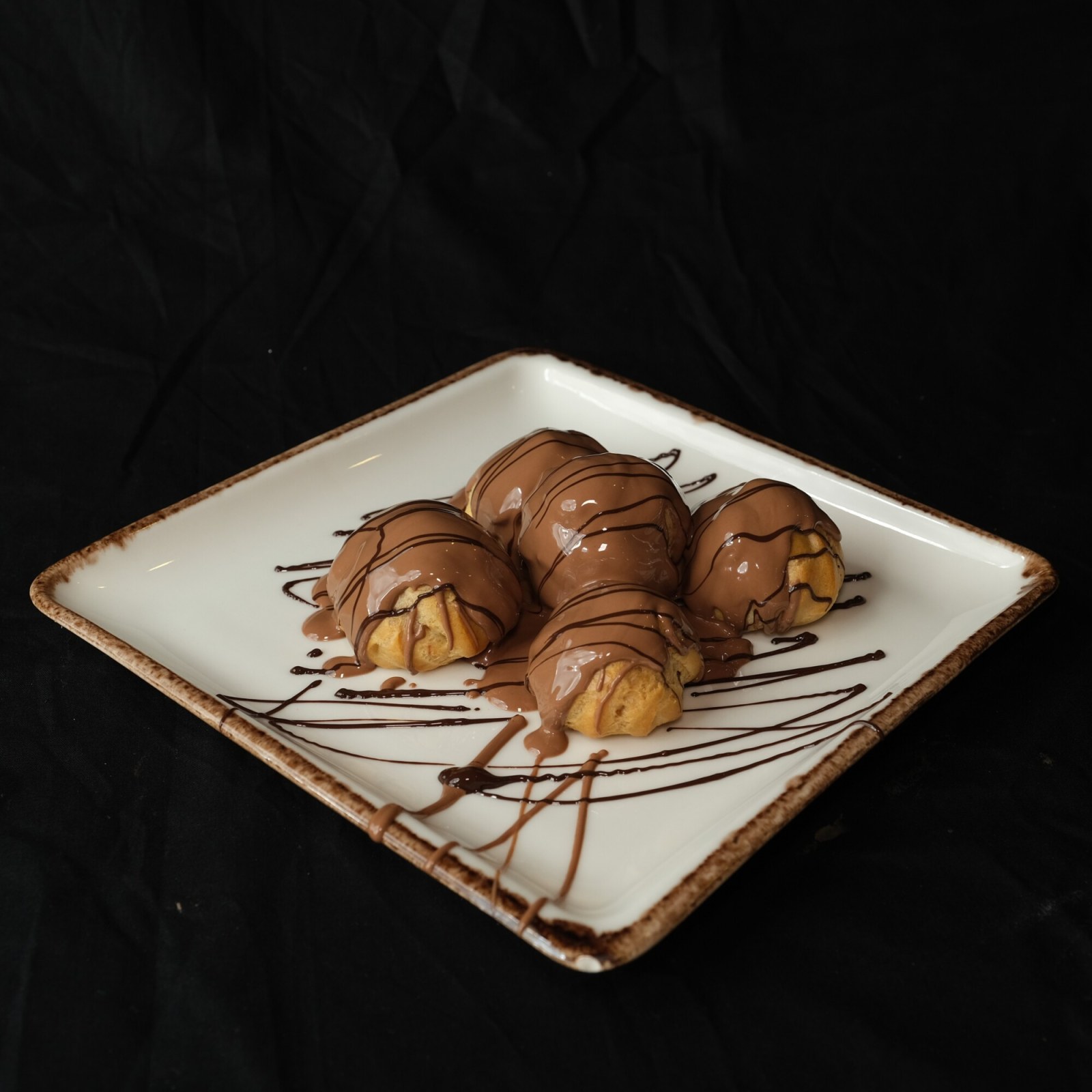 Profiterol (1 kg.)