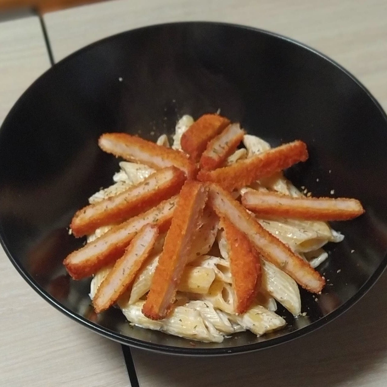 Şinitzel Makarna