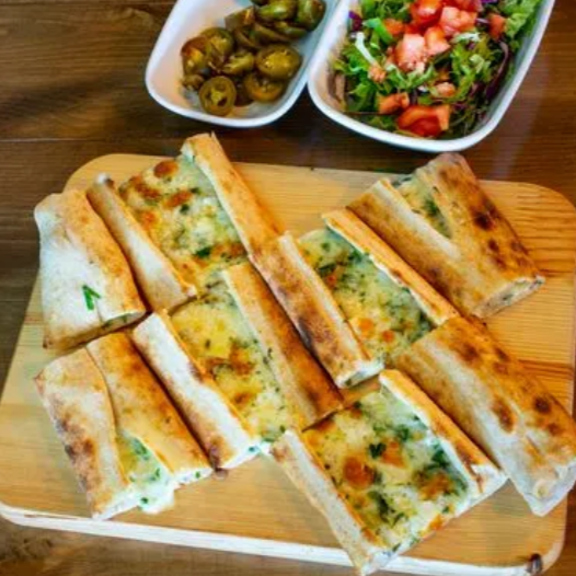 Peynirli Pide