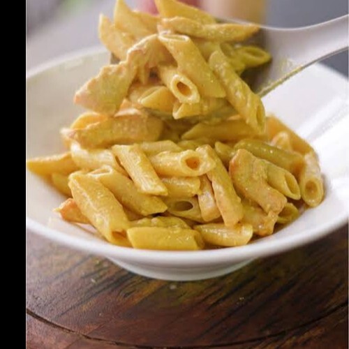 Kremalı Tavuklu Penne