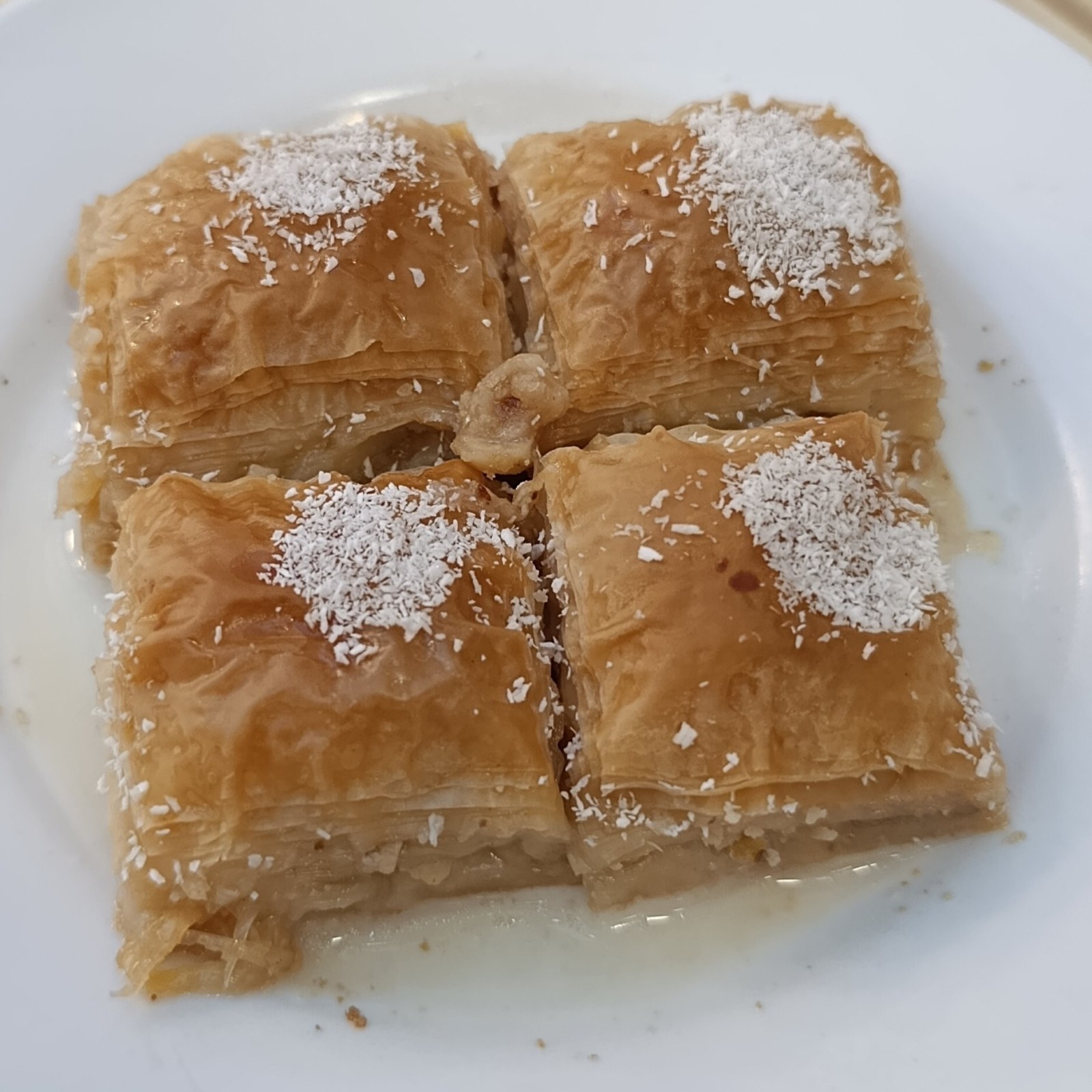 Sütlü Nuriye Fındıklı (250gr)
