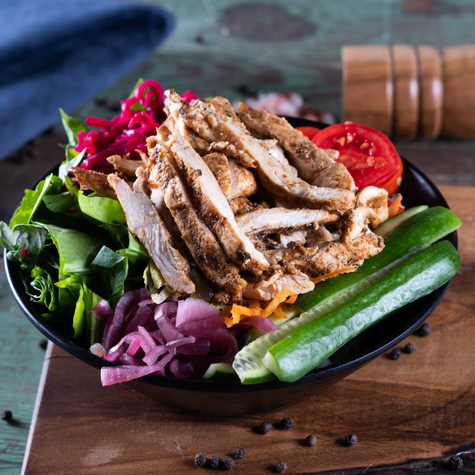 IZGARA TAVUK SALATA
