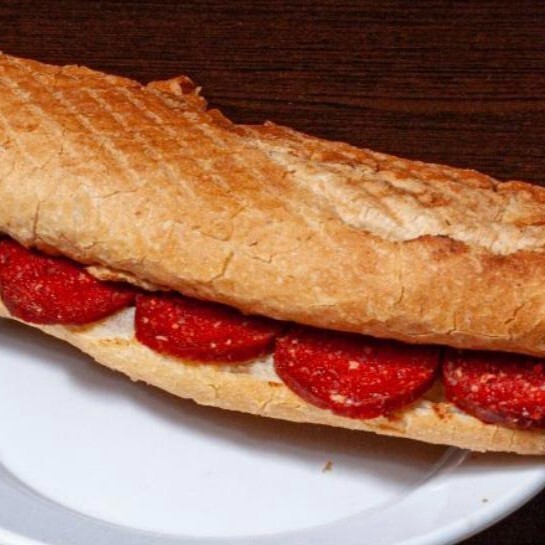 Bütün Ekmek Kaşarlı Tost