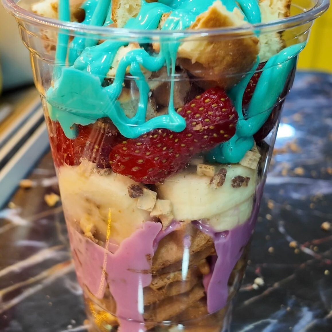 Kendi Bardak Waffle'ını Kendin Yap