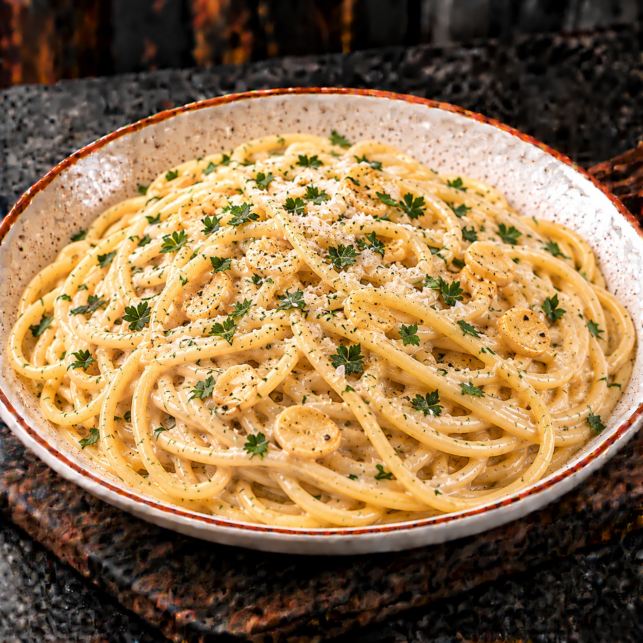 Spaghetti Sarımsak Soslu Krema