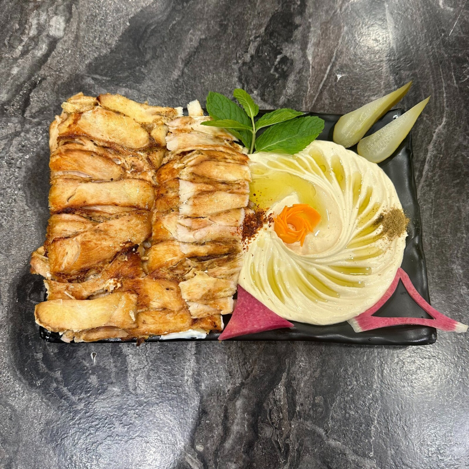 Humus Üstü Döner