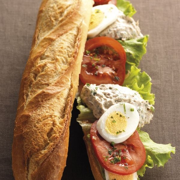 Haşlanmış Yumurtalı Sandwich