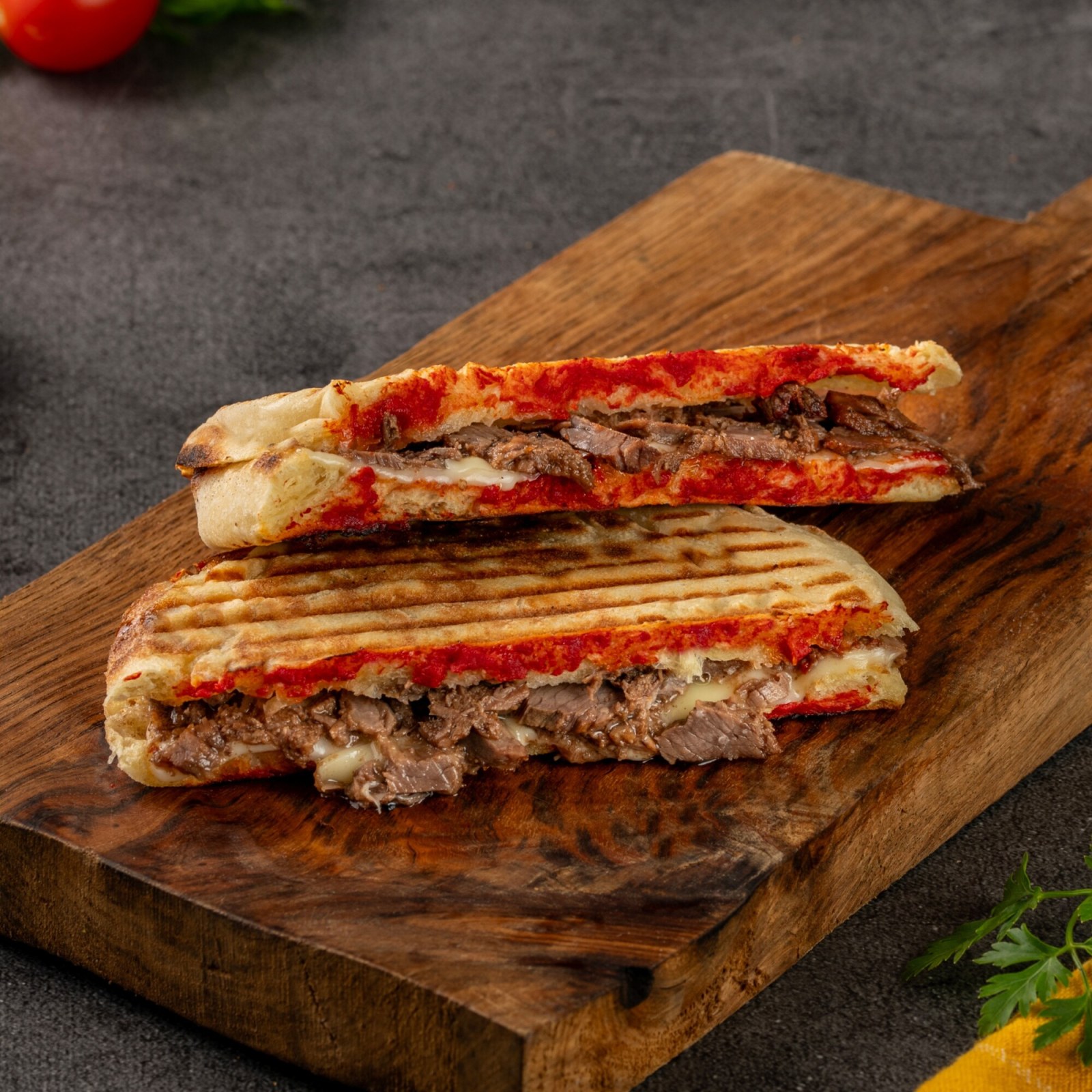 Kavurmalı Kaşarlı Bazlama