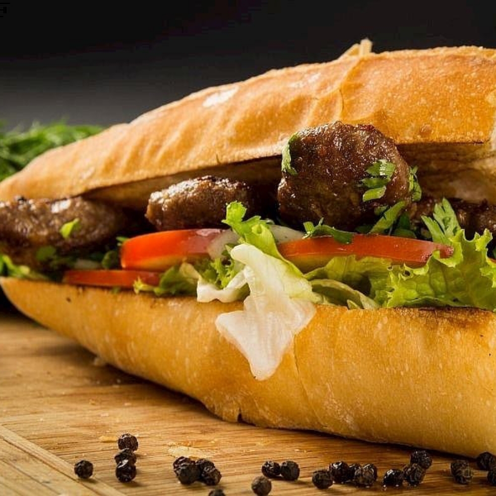 Köfte (Ekmek Arası Yarım)