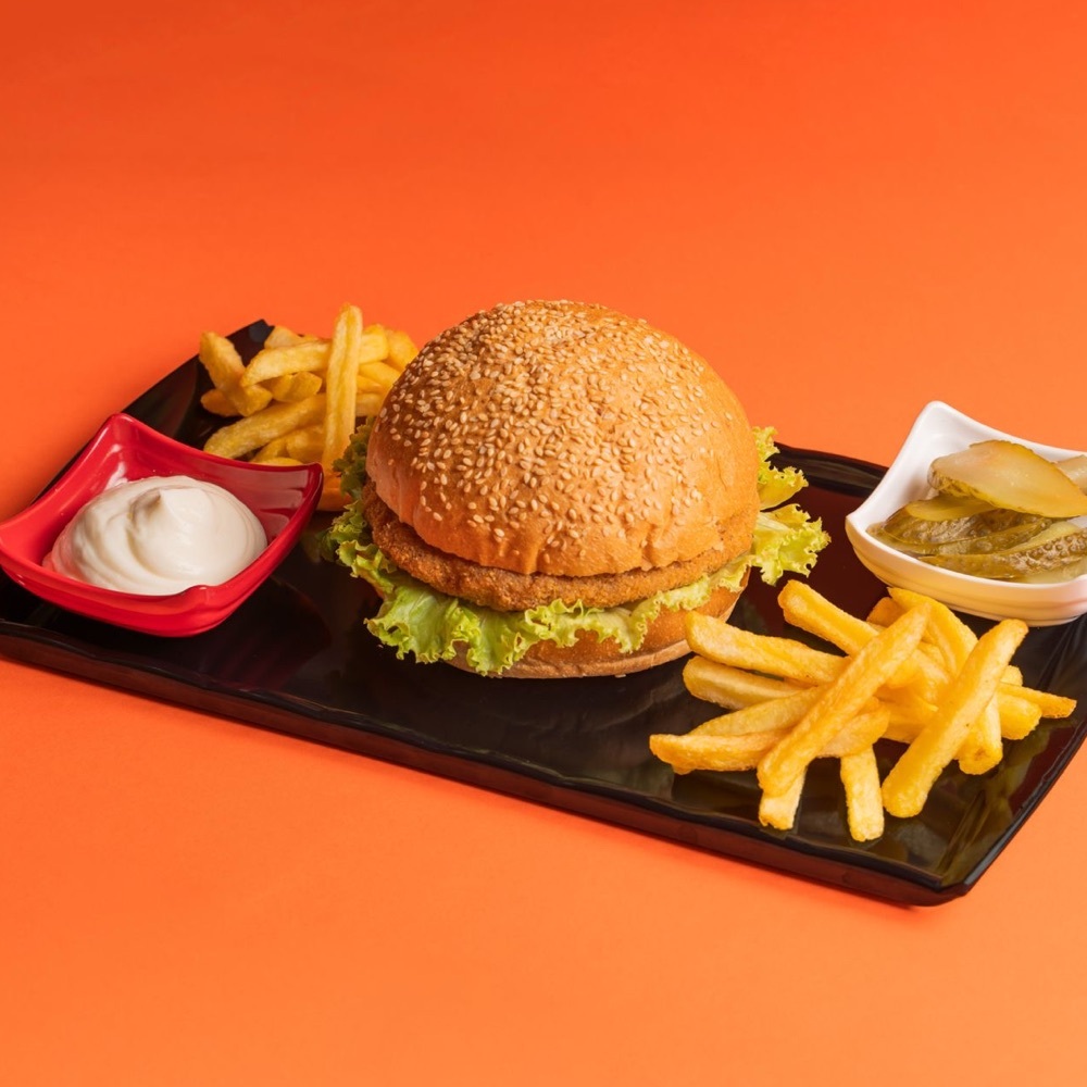 Chesse tavuk burger