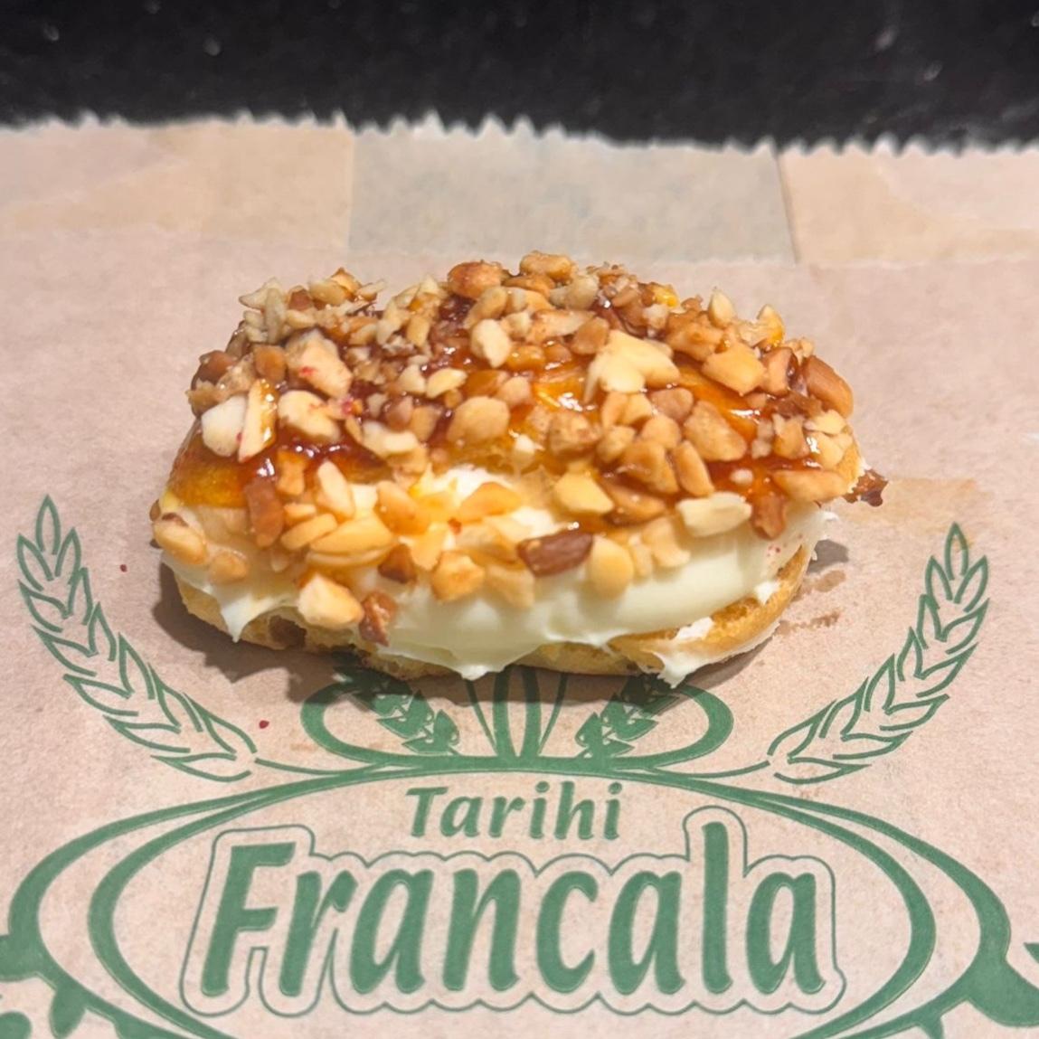 Fındık Karamelli Ekler 500 Gr