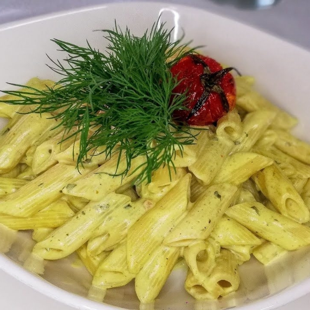 Tavuk Mantar Köri Soslu Penne