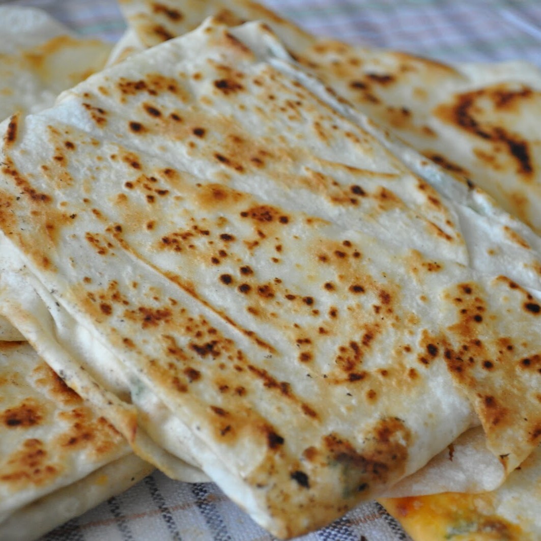 El Açması (Hafif) Yumurtalı Kaşarlı Gözleme