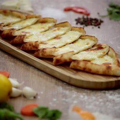 Kaşarlı Pide