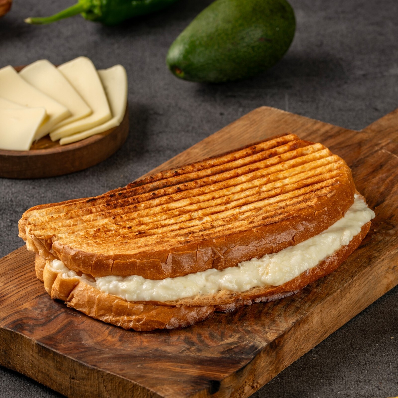 Beyaz Peynirli Tost