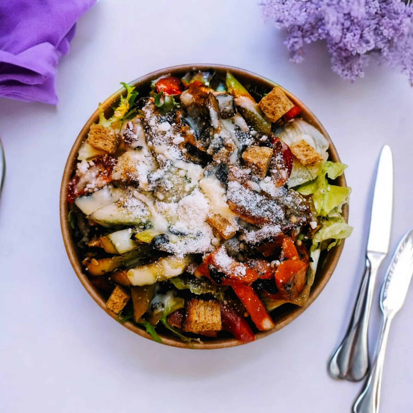 Sebzeli Sezar Salata (Vegetable Caesar Salad)