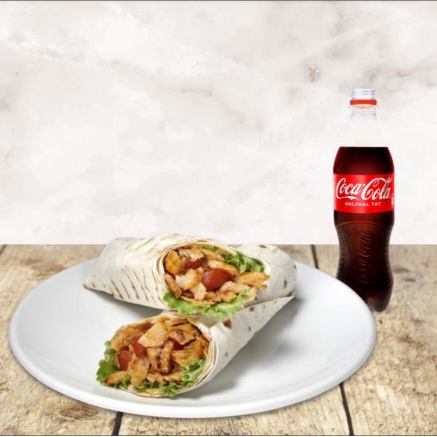 200 Gr Lavaş Tavuk Döner ile Lezzeti Büyük 450 Ml Cola Cola