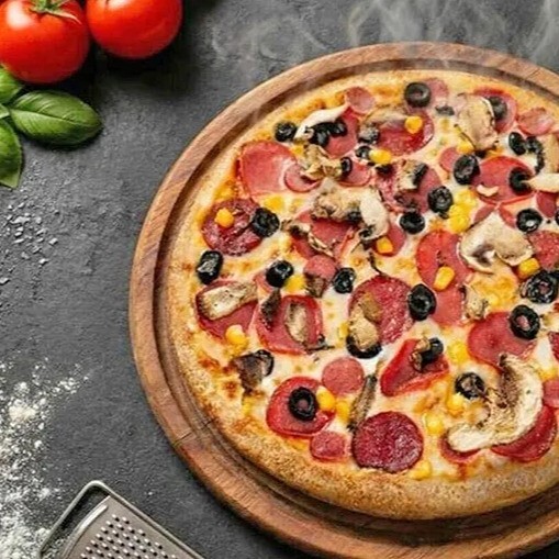 Festival Pizza Şöleni Vip Line Sos Sucuklu Sosisli Mısırlı Vip Gurme Pizza (Büyük Boy)