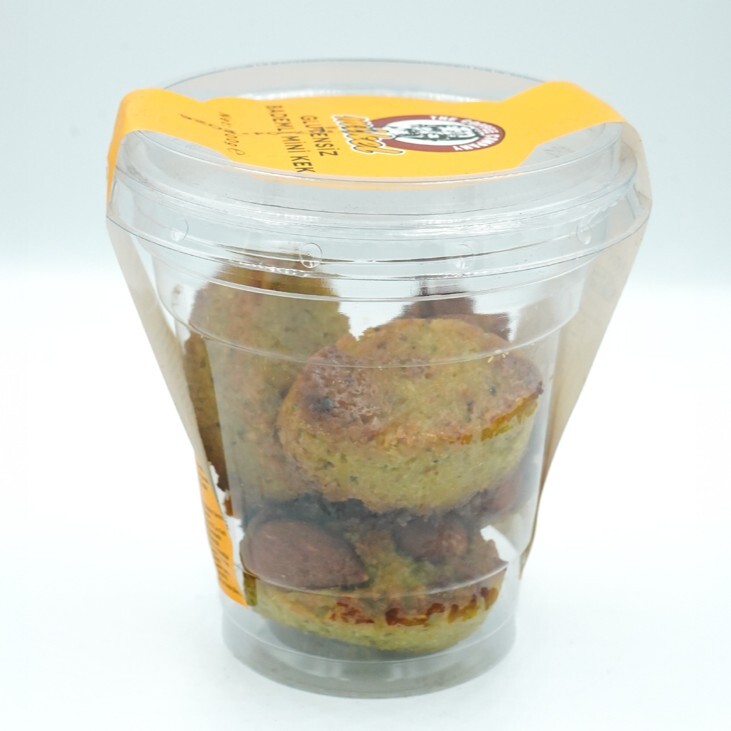 Glutensiz Bademli Mini Kek