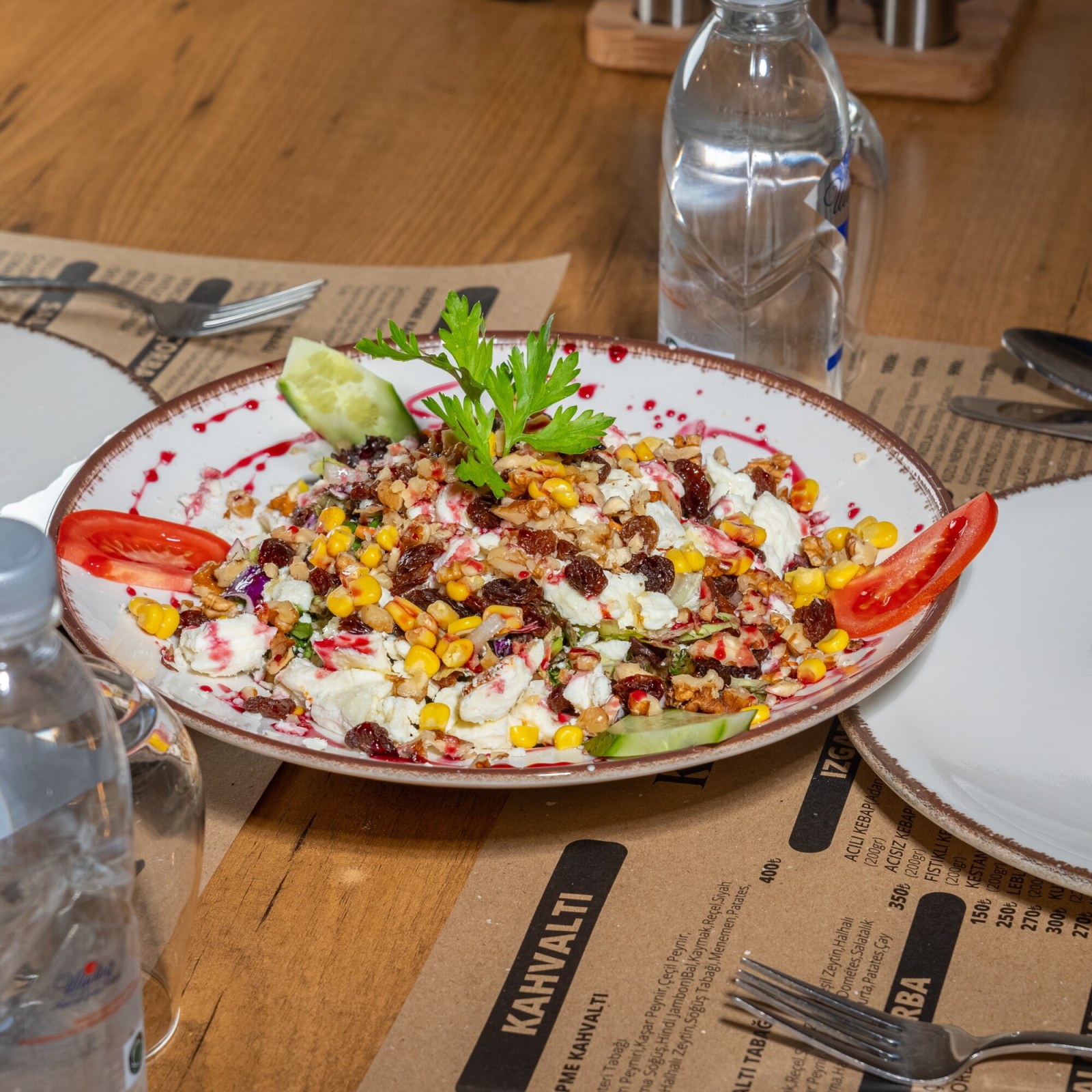 Tulum Peynirli Salata