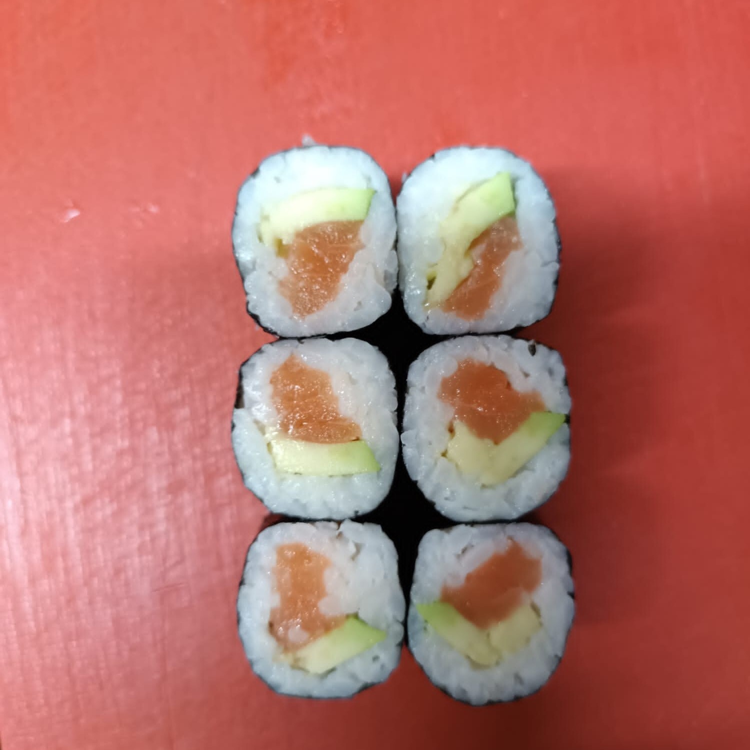 Sake Avokado Maki (6 Parça)