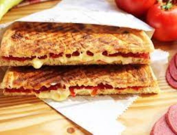 BOL MALZEMELİ KARIŞIK TOST