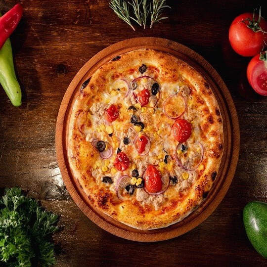 Tonbalıklı Pizza