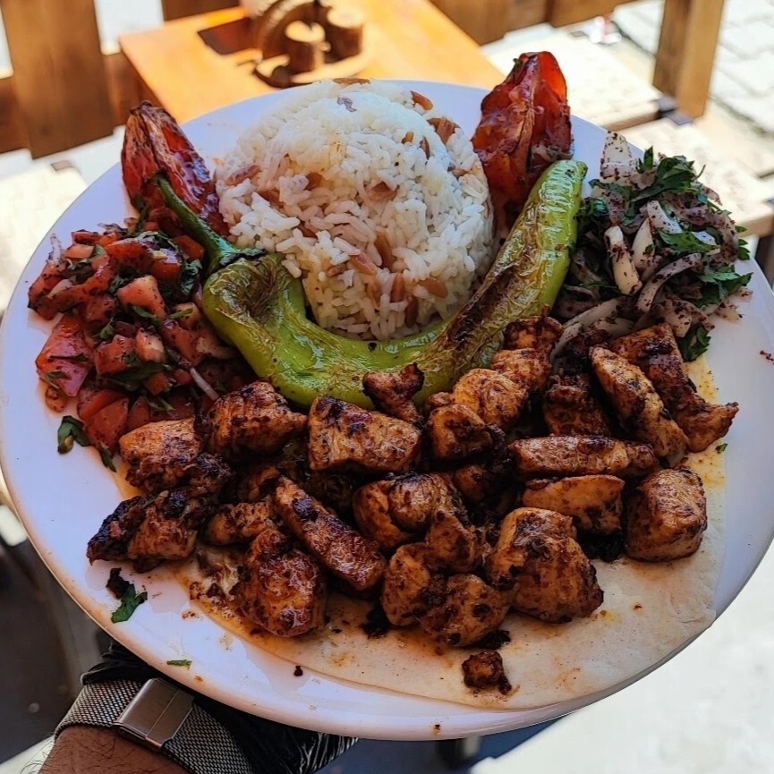 Tavuk Şiş Porsiyon