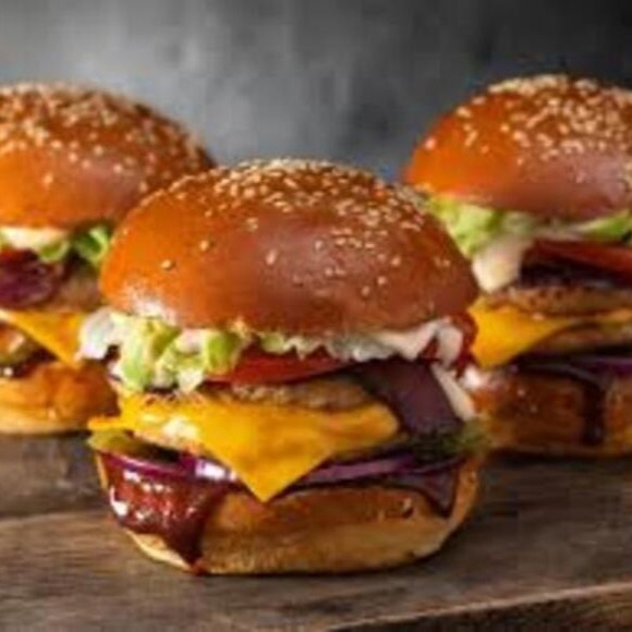 Bbq Soslu Trio Burger Menü