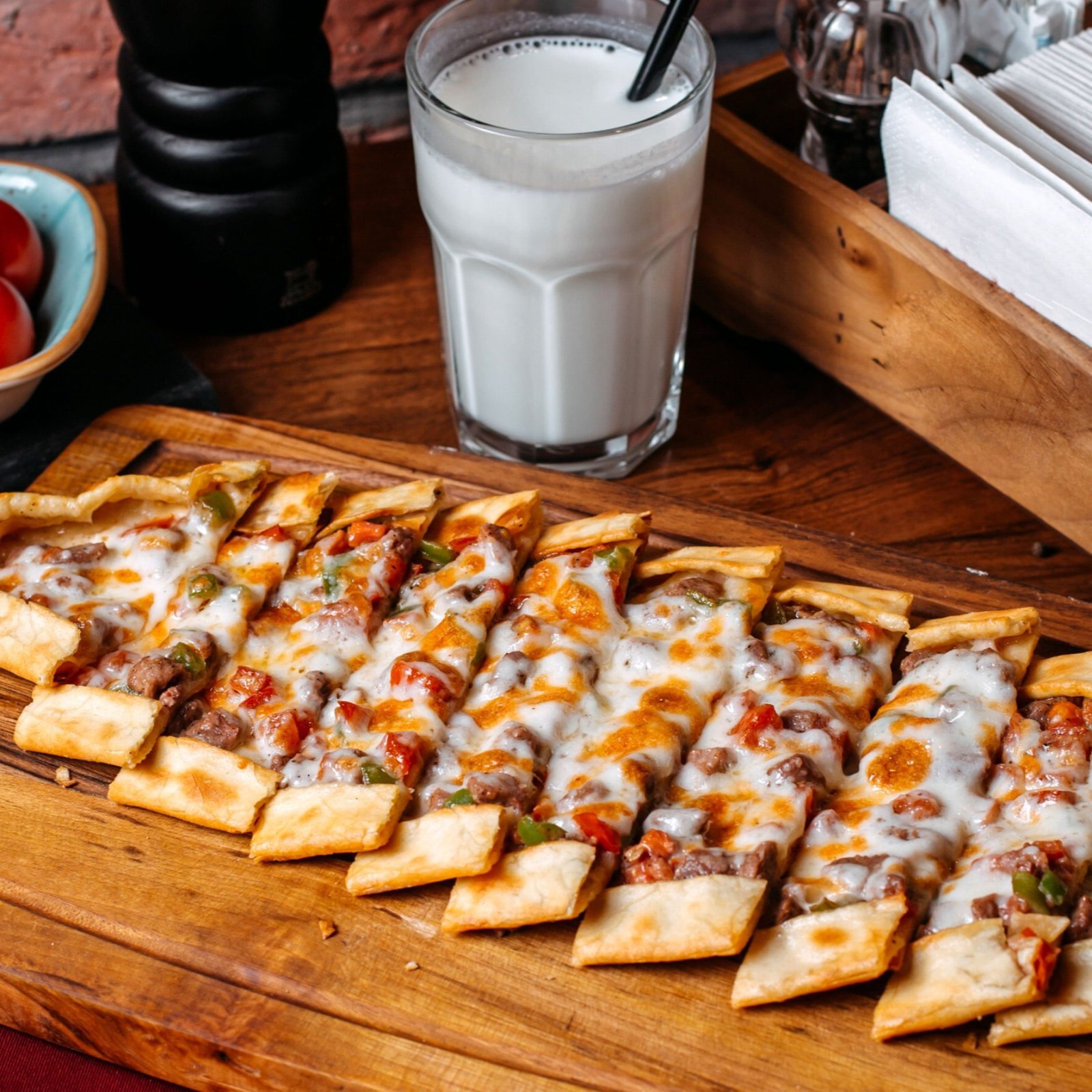 Kuşbaşı Kaşarlı Pide