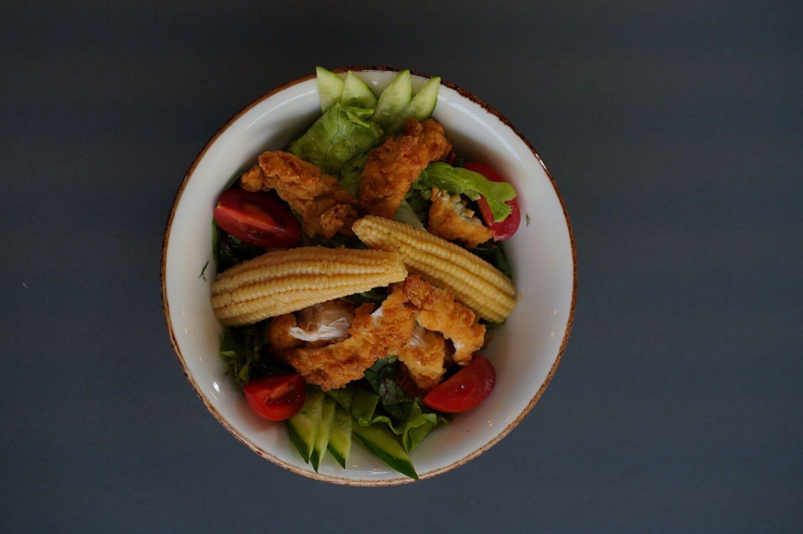 Çıtır Tavuklu Salata