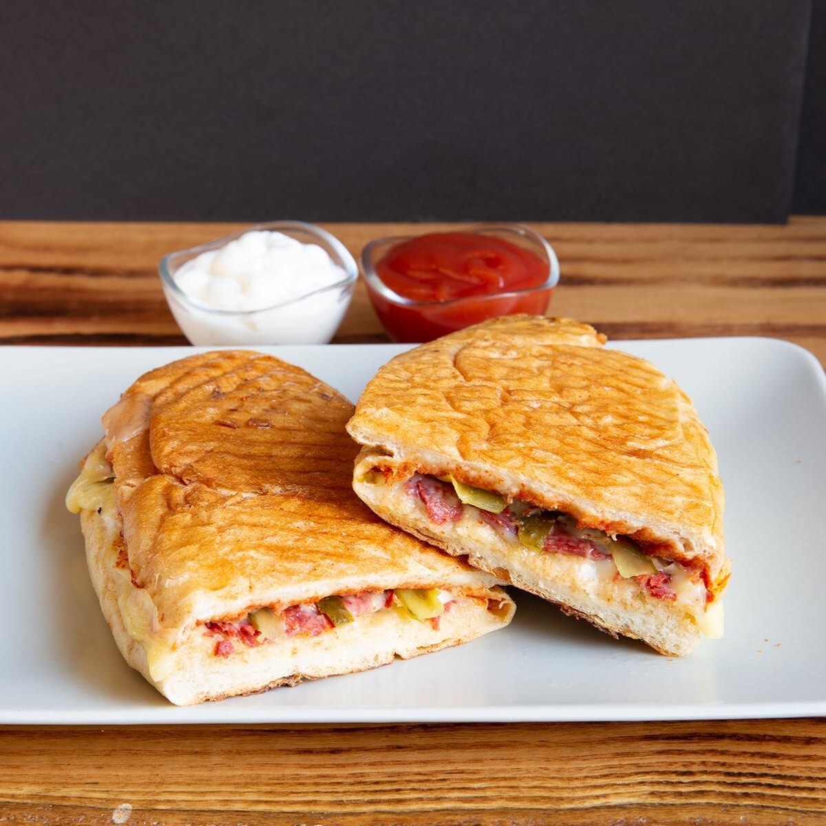 Tam Ekmek Kaşarlı Tost