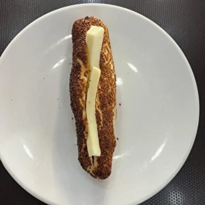 Kaşarlı Simit