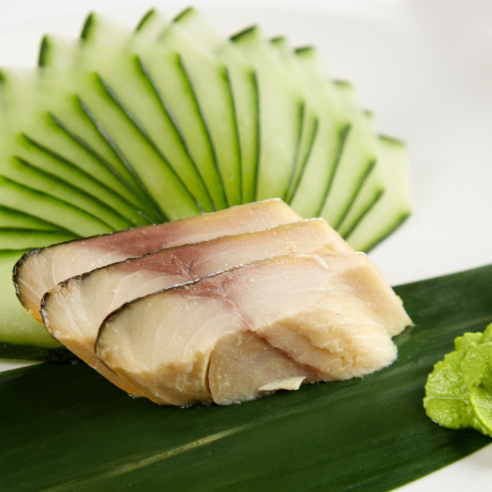 Saba Sashimi (3 pcs)