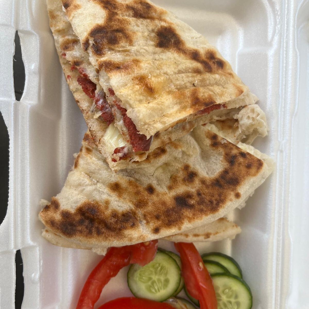 Bazlama Kavurmalı Tost