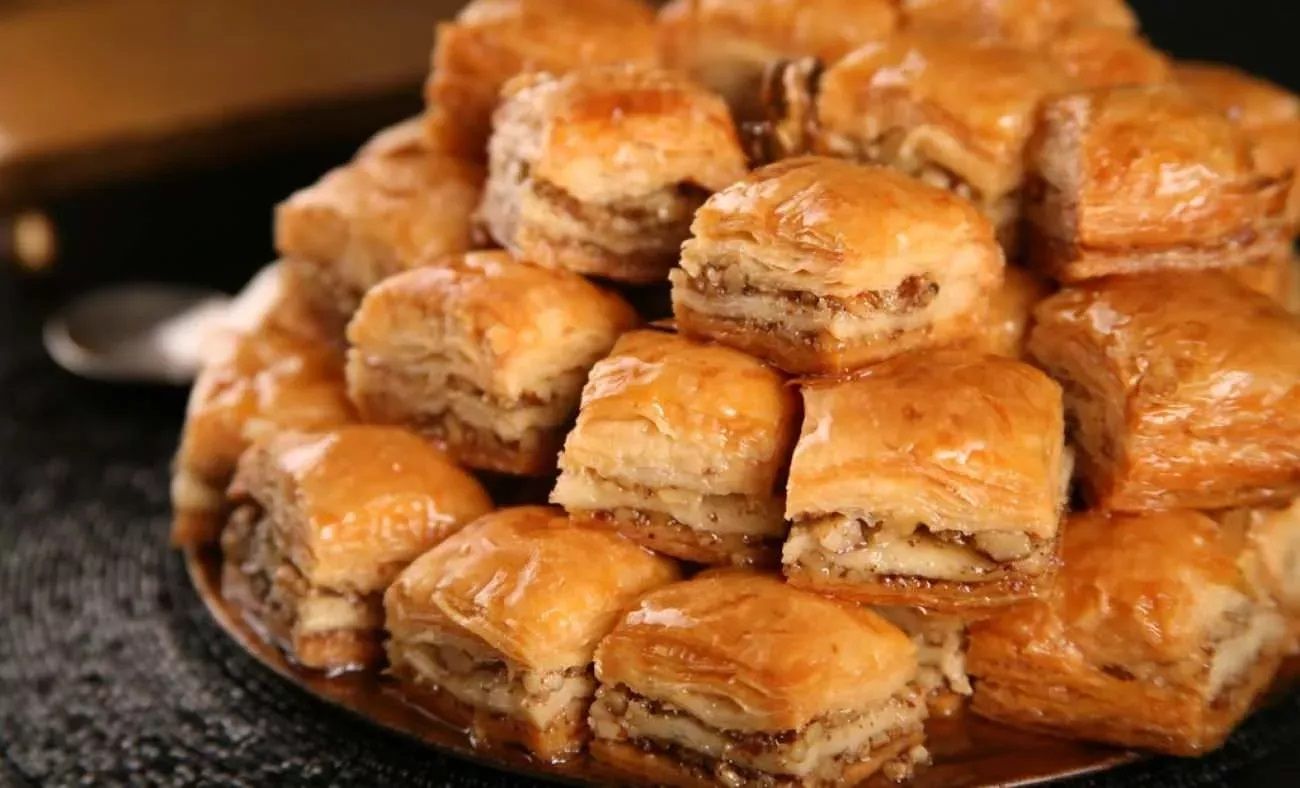 Cevizli Baklava (1000 Gr)